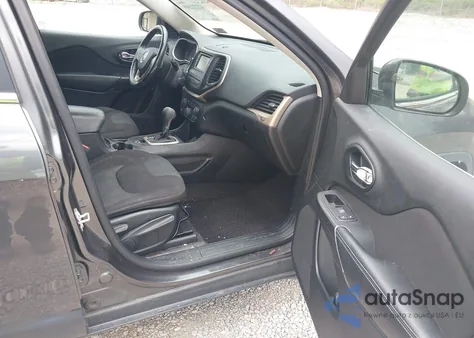 2017 Jeep Cherokee Latitude Fwd from USA, damaged, VIN 1C4PJLCB2HW566065